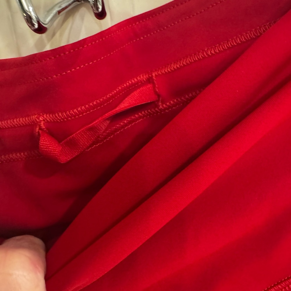 Lululemon Base Pace High Rise Crop - Picture 5 of 6